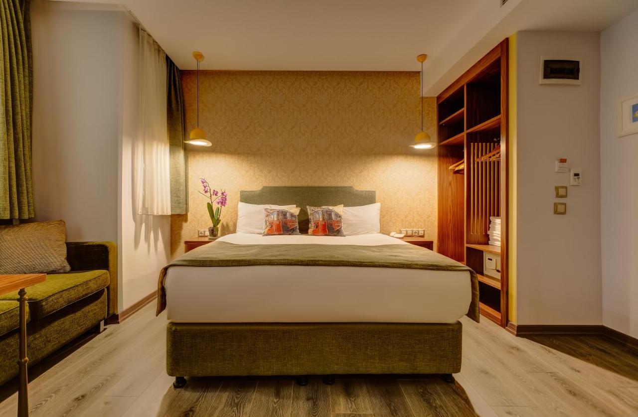 Sometimes Taksim Otel 3*