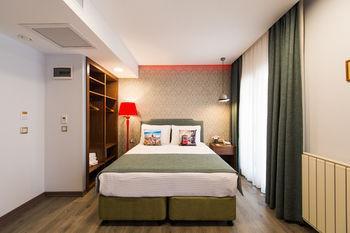 Otel Sometimes Taksim 3*