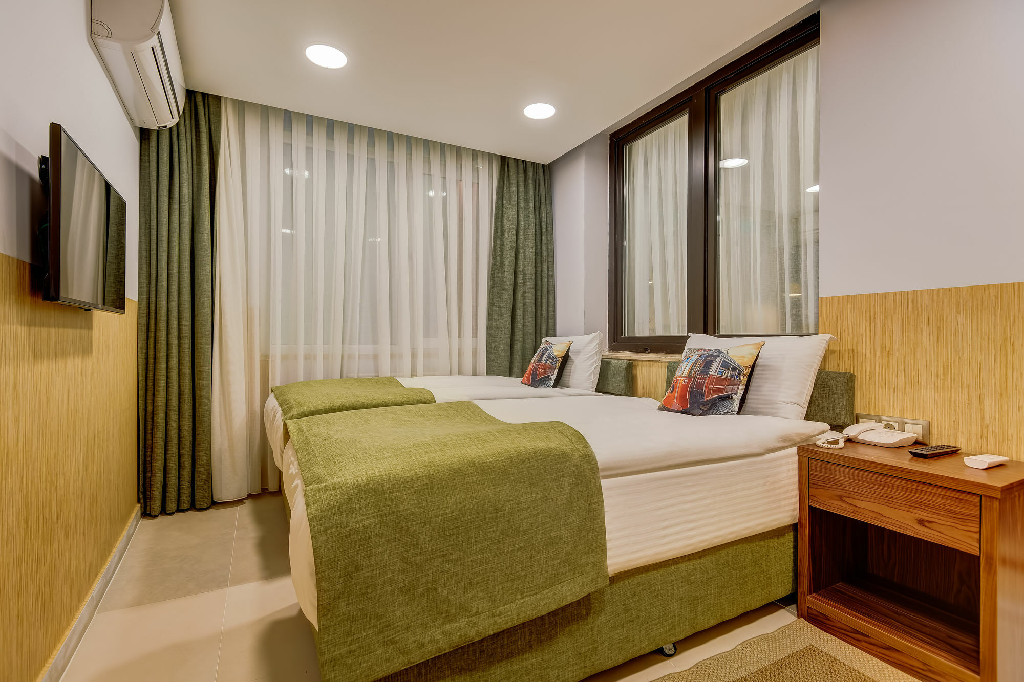 Otel Sometimes Taksim 3*
